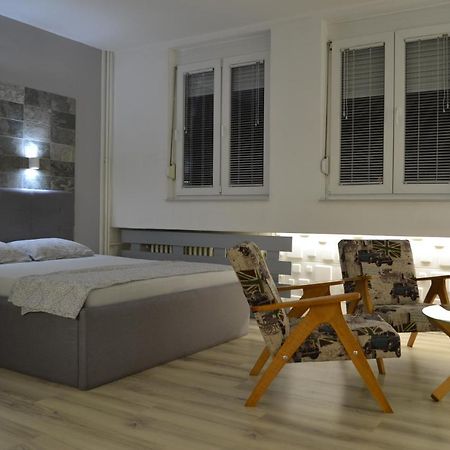Lazarus Studio Apartment Szkopje Kültér fotó